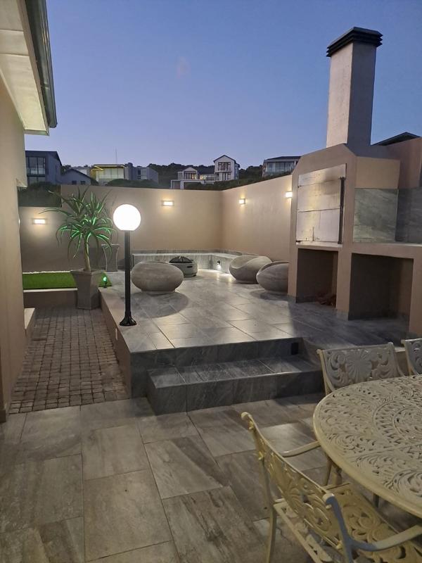 4 Bedroom Property for Sale in Pinnacle Point Golf Estate Western Cape